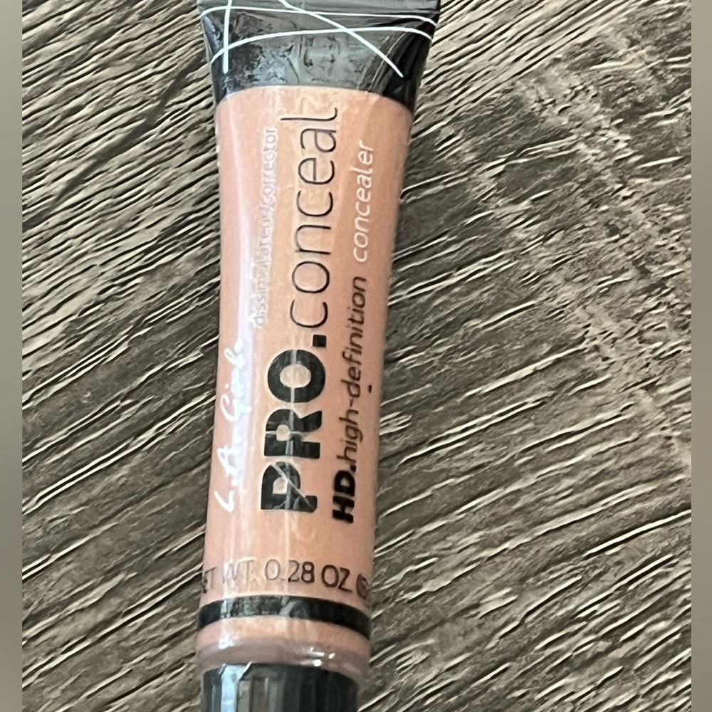 L.A. Girl PRO.Conceal HD.high-definition concealer GC994 Peach Corrector - Picture 2 of 4